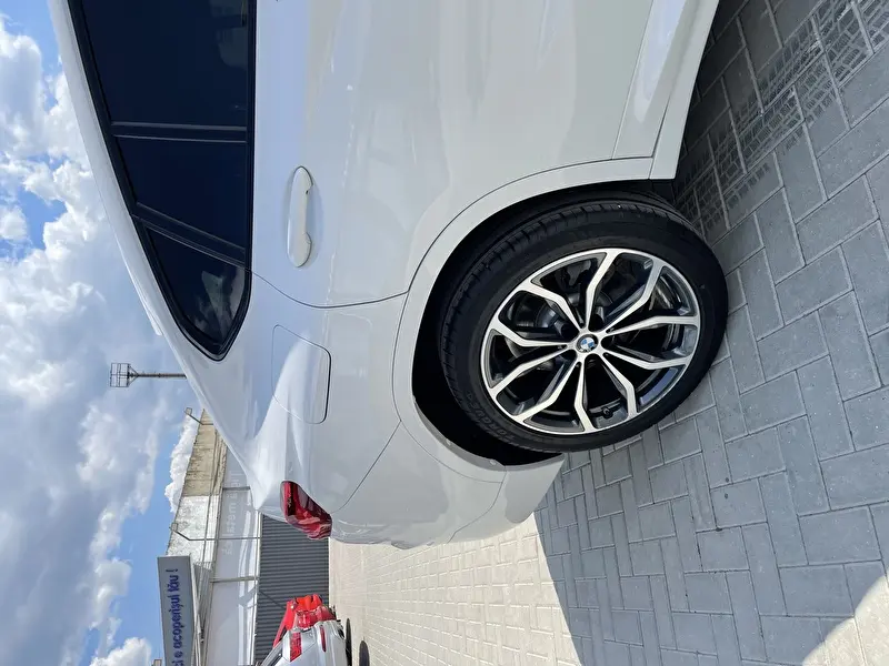BMW X4 2019 фото 5