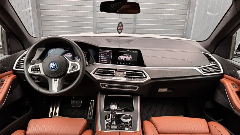 BMW X5 2023 фото 11