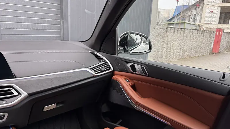 BMW X5 2023 фото 10