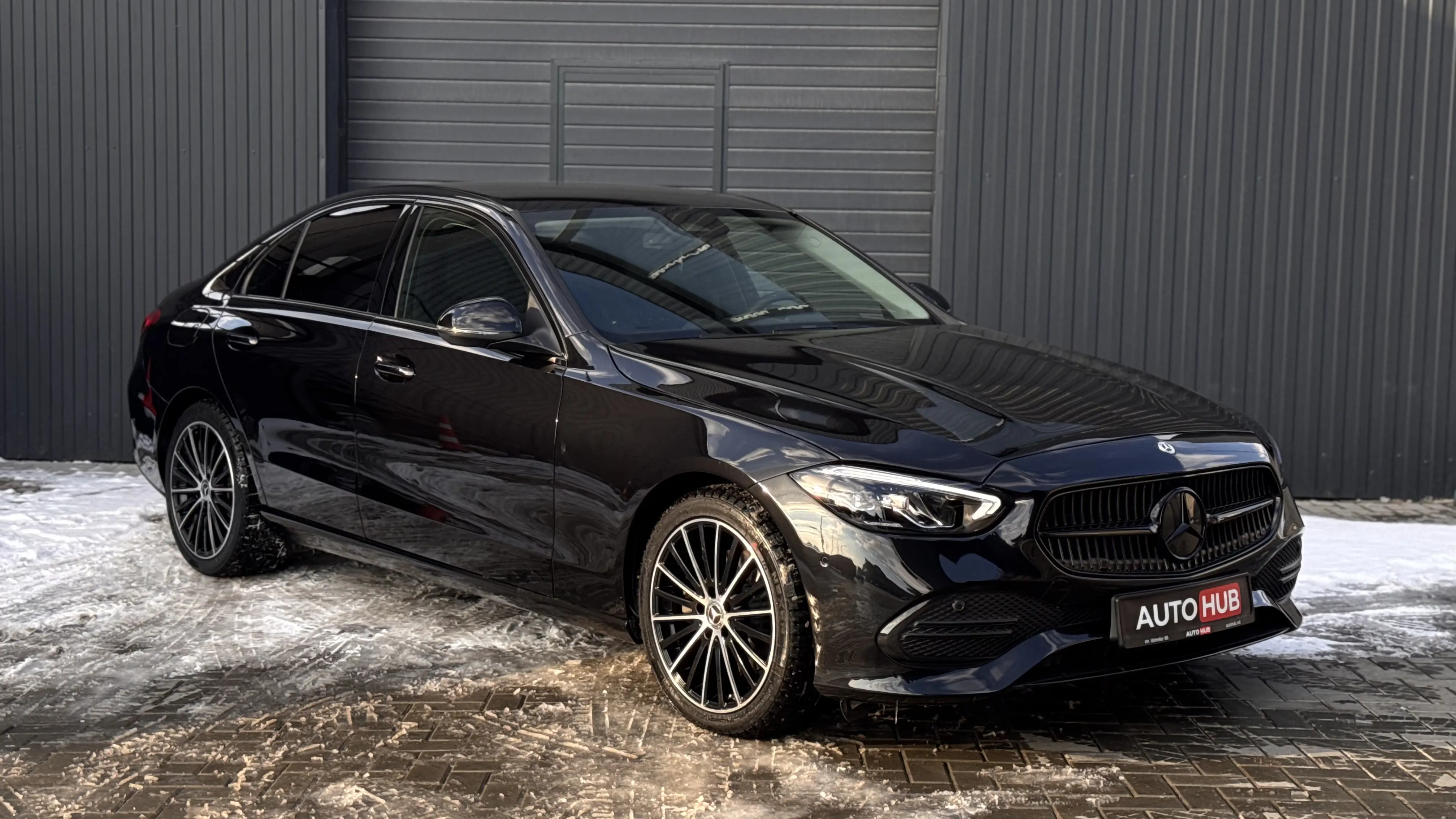 Mercedes-Benz C-Class