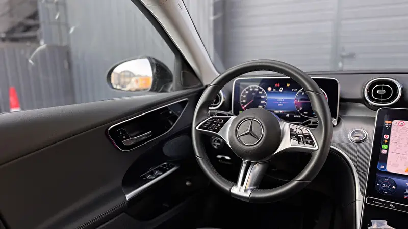 Mercedes-Benz C-Class 2023 фото 13