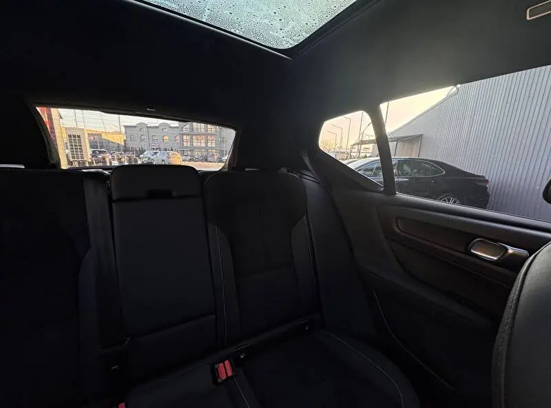 Volvo XC40 2022 foto 14