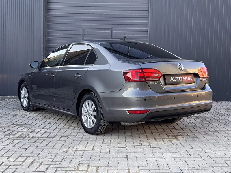 Volkswagen Jetta 2013 фото 9