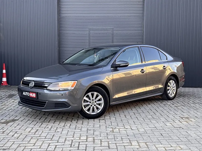 Volkswagen Jetta 2013 фото 10