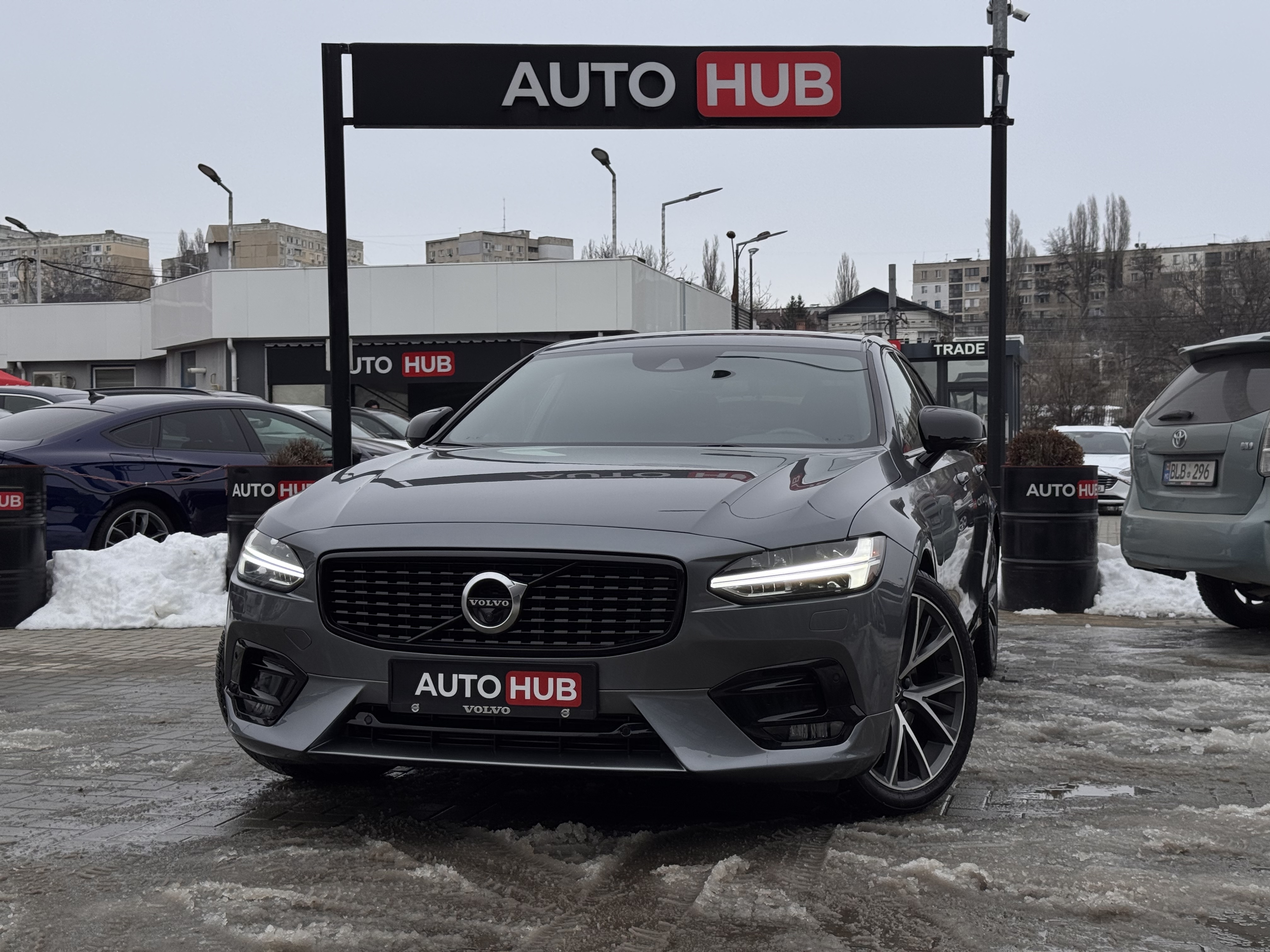 Volvo S90