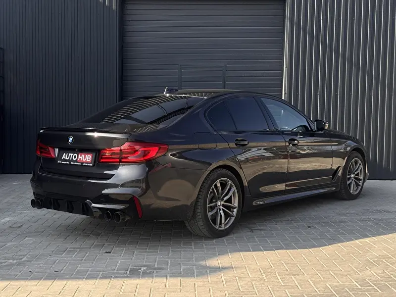BMW 5-Series 2017 фото 5