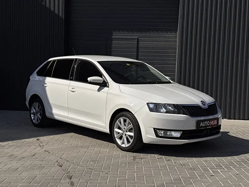 Skoda Rapid 2015 фото 2