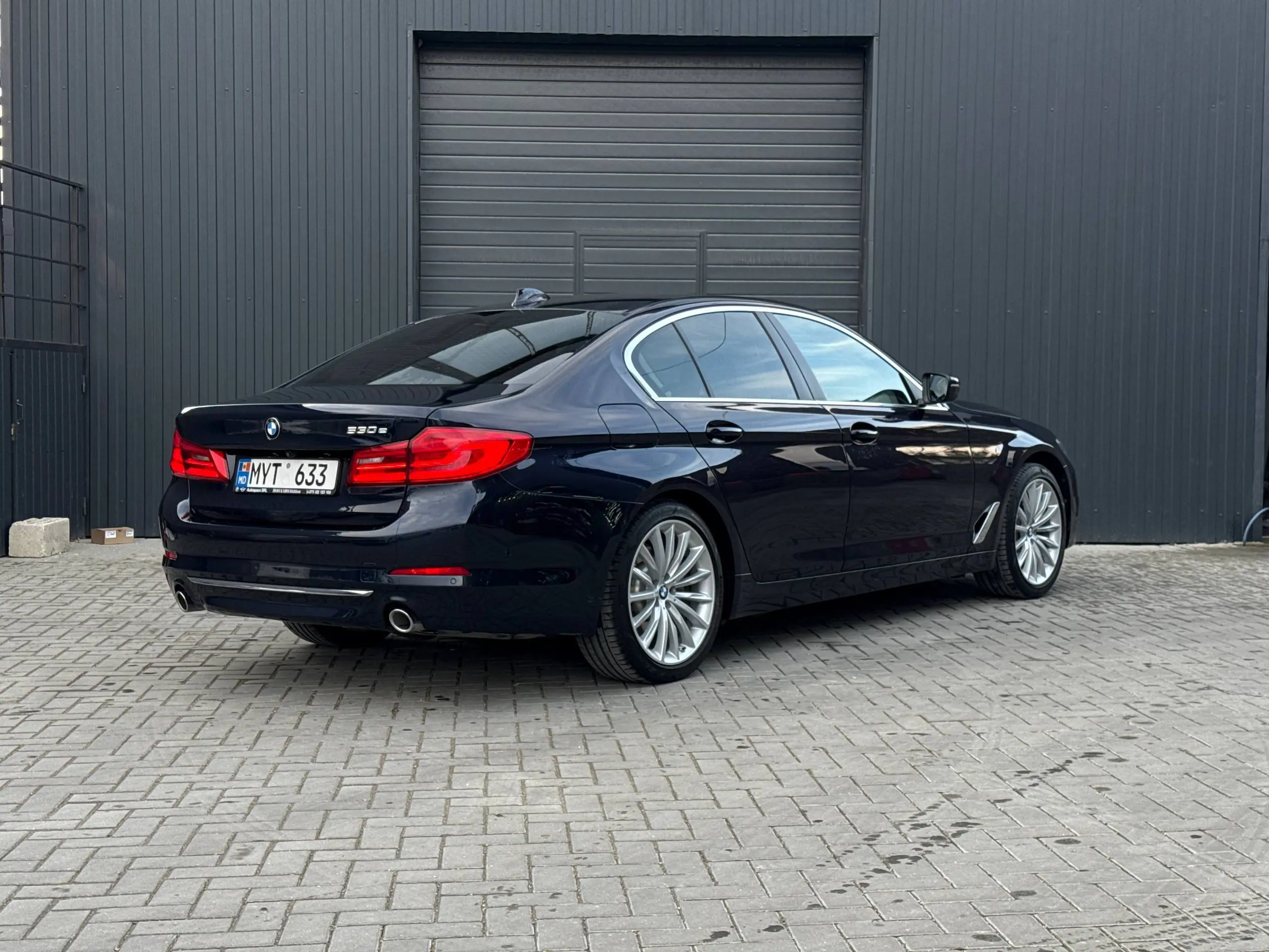BMW 5-Series