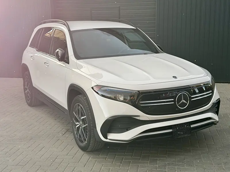 Mercedes-Benz EQB 2023 foto 4
