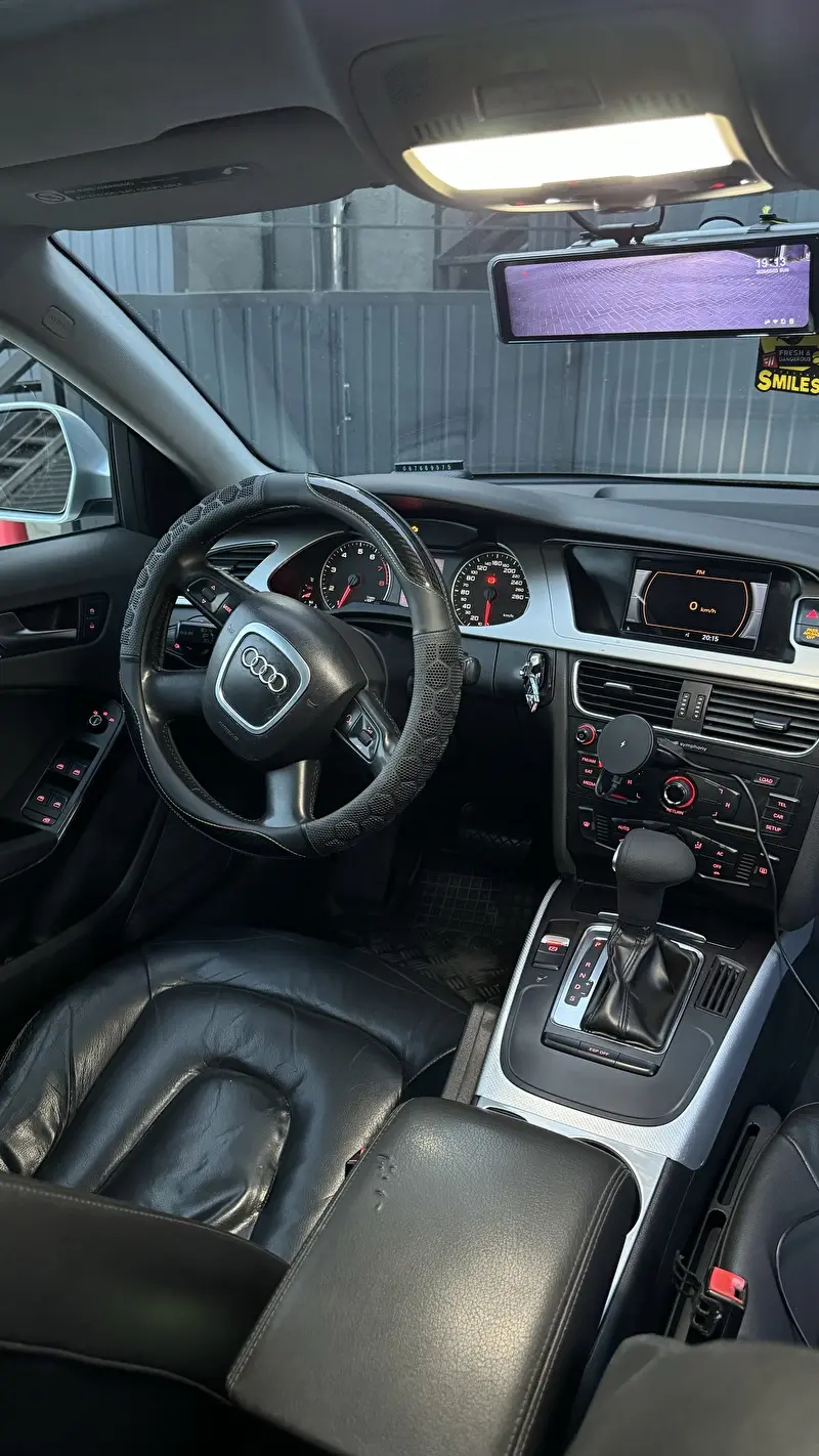 Audi A4 2008 photo 5