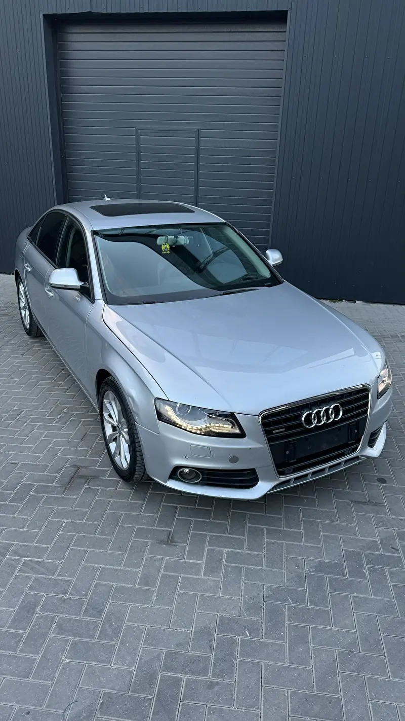 Audi A4 2008 photo 4
