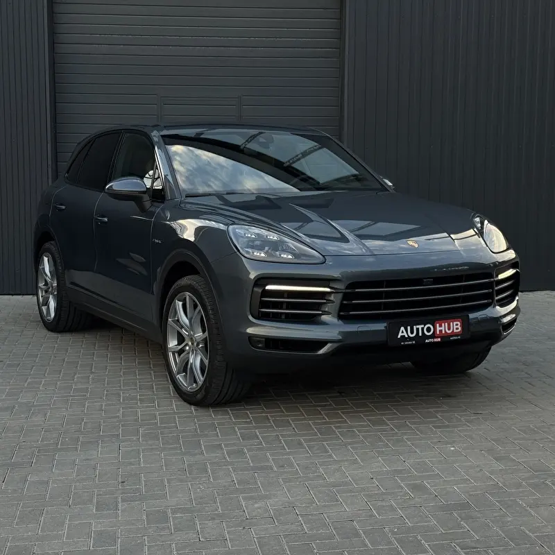 Porsche Cayenne 2019 photo 2