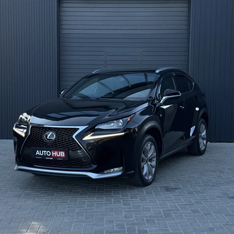 Lexus NX300 2017 фото 3
