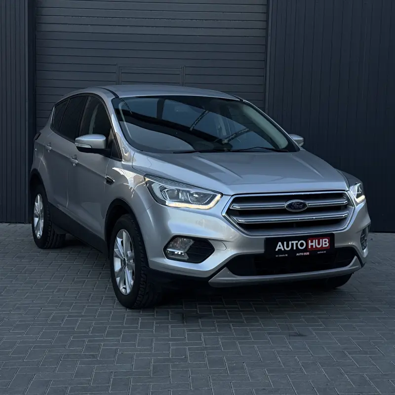 Ford Kuga 2017 фото 2