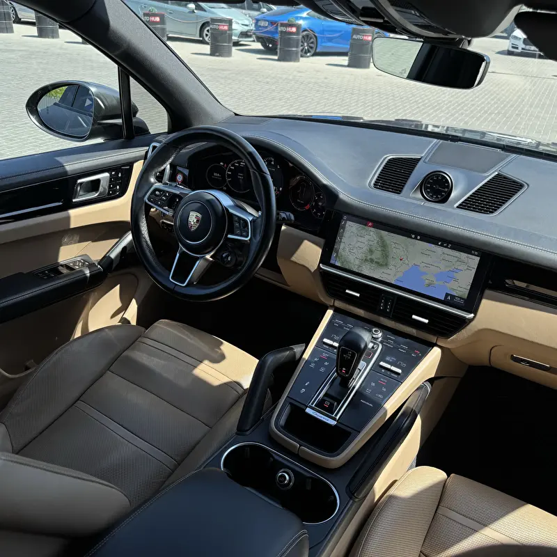 Porsche Cayenne 2019 фото 7