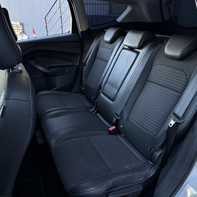 Ford Kuga 2017 фото 8