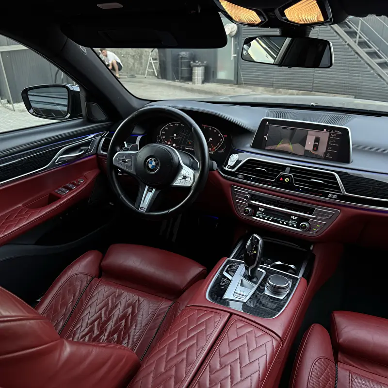 BMW 7-Series 2022 фото 7