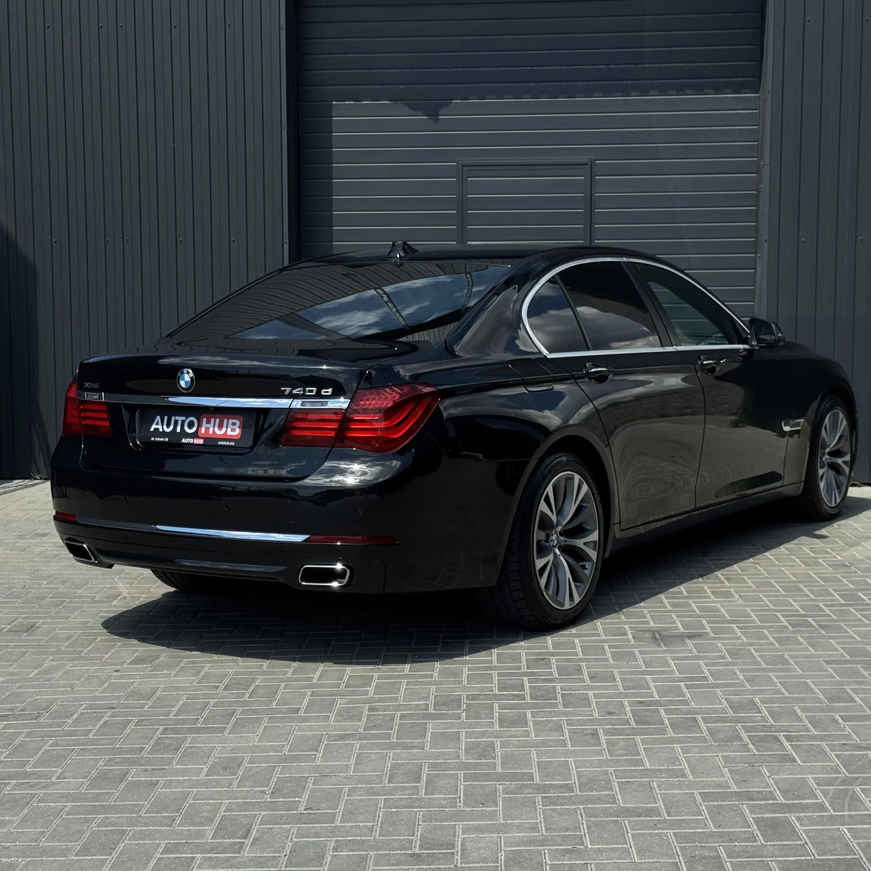 BMW 7-Series