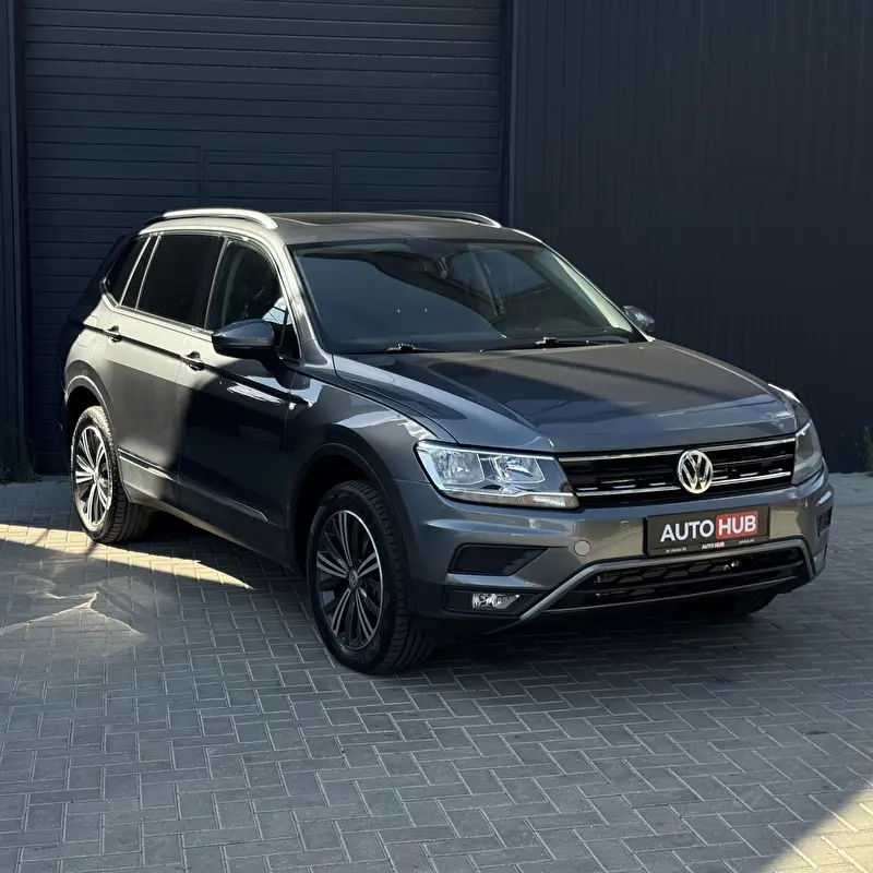 Volkswagen Tiguan 2018 фото 3