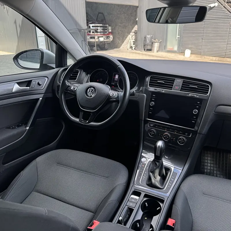 Volkswagen Golf 2019 фото 6