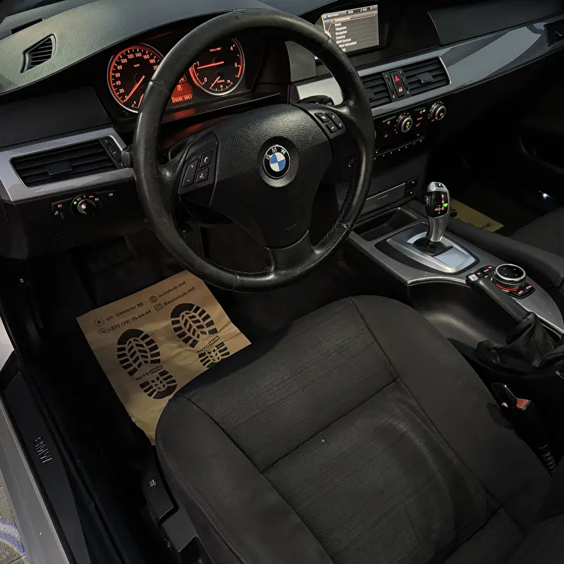 BMW 5-Series 2009 foto 6