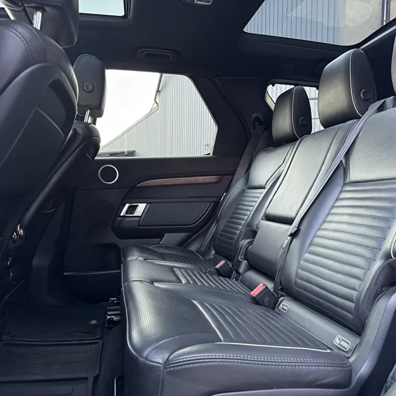 Land Rover Discovery 2017 фото 8