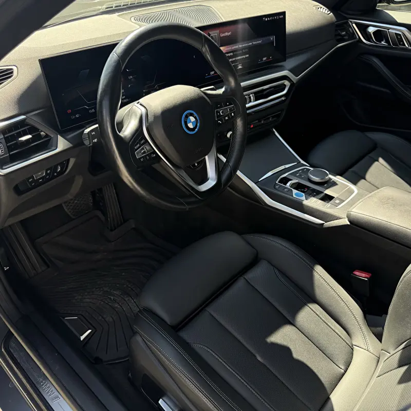BMW i4 2023 photo 7