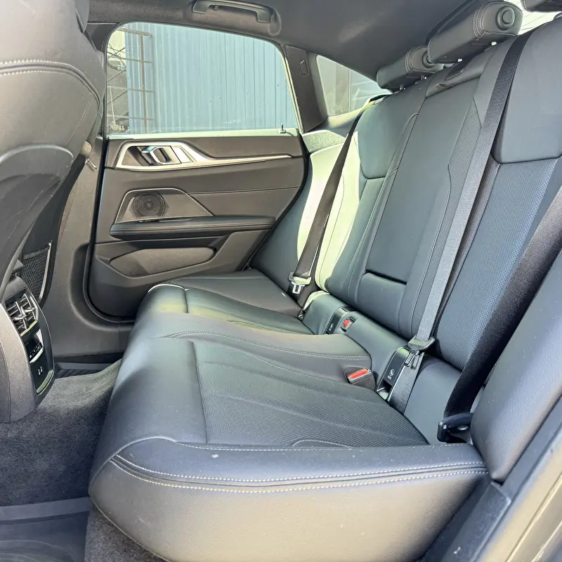 BMW i4 2023 photo 8