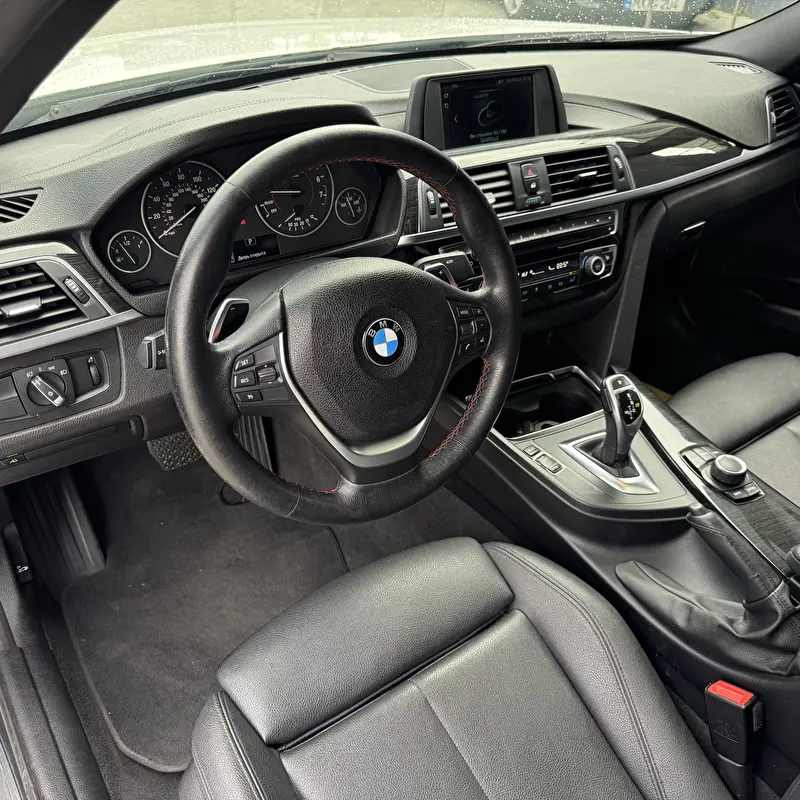 BMW 3-Series 2018 photo 6