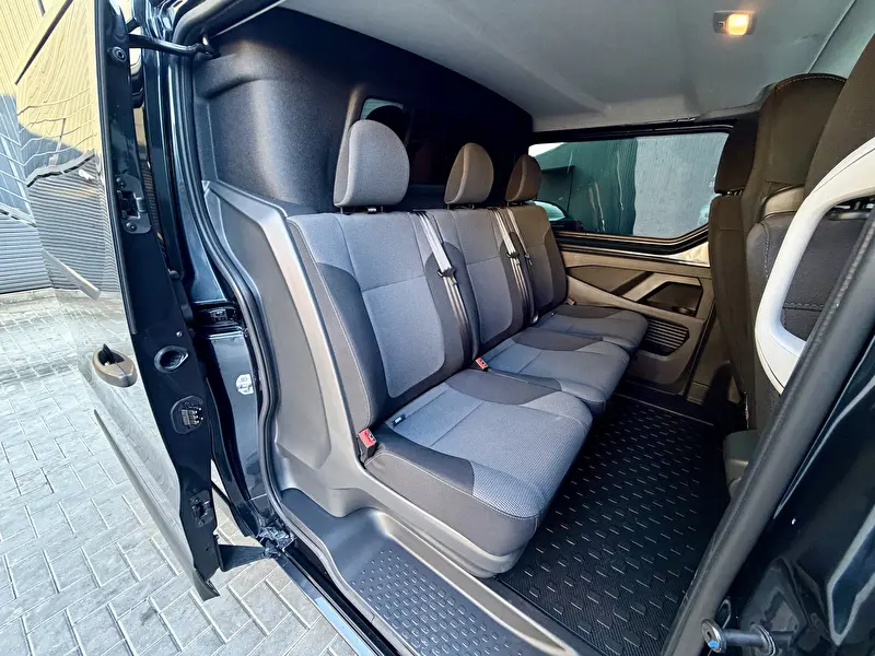 Renault Trafic 2025 foto 9