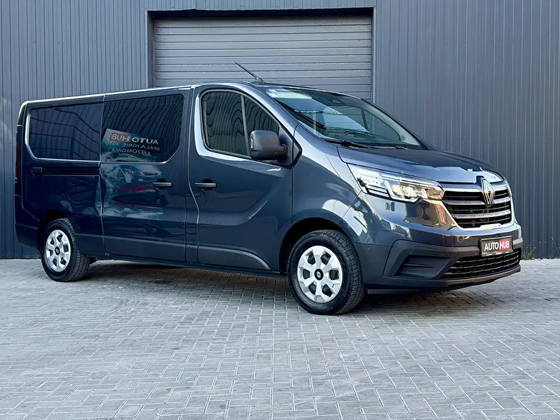 Renault Trafic 2025 фото 2