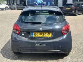 Peugeot 208 2017 photo 4