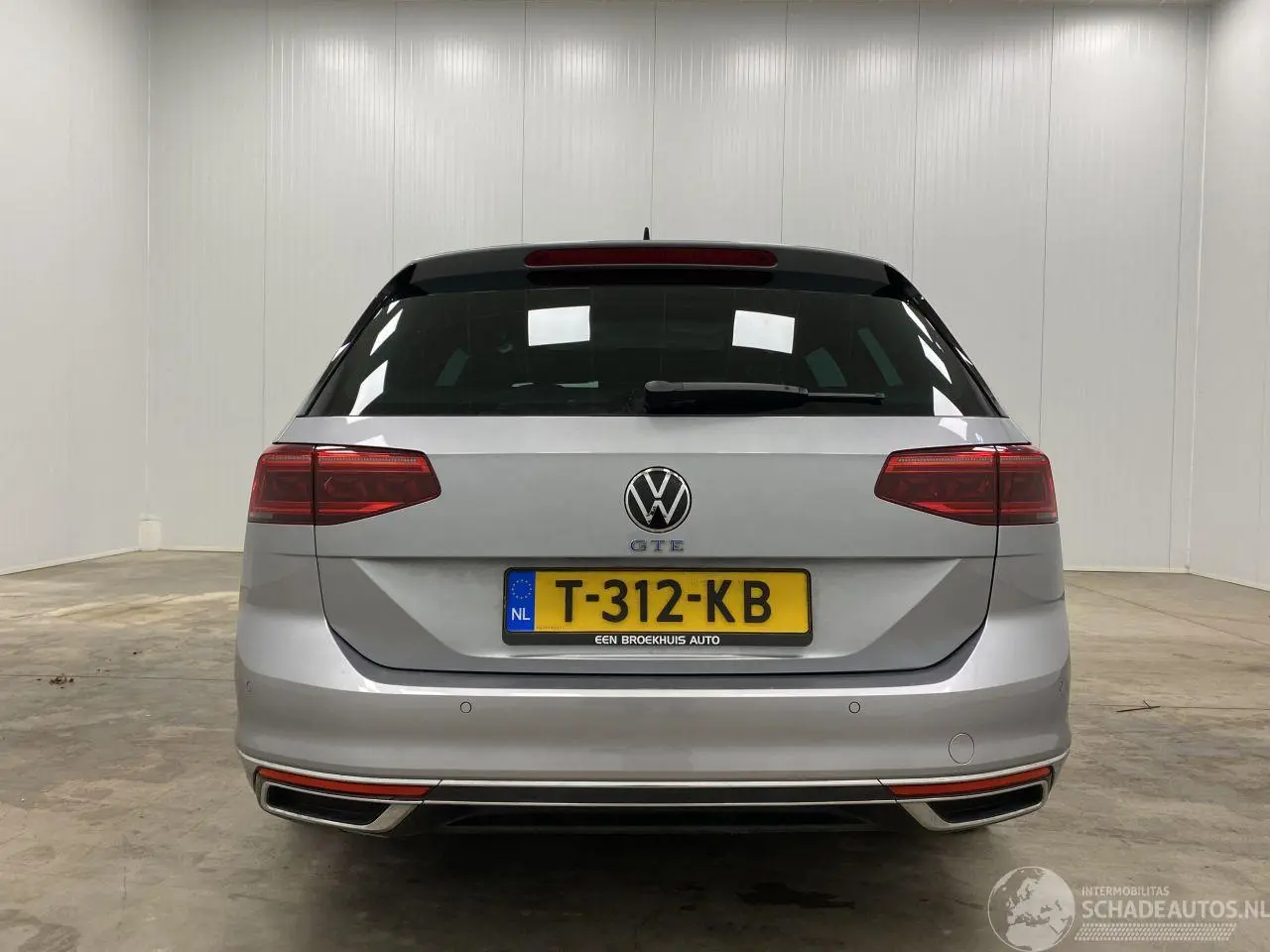 Volkswagen Passat 2023 foto 6