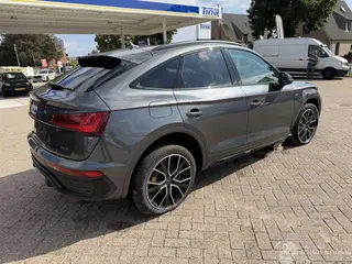Audi Q5 2022 photo 10