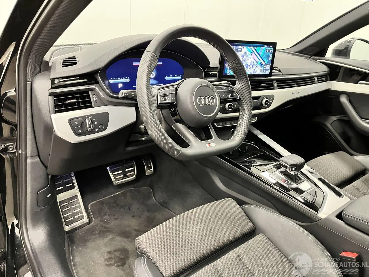 Audi A4 Avant 2024 photo 8