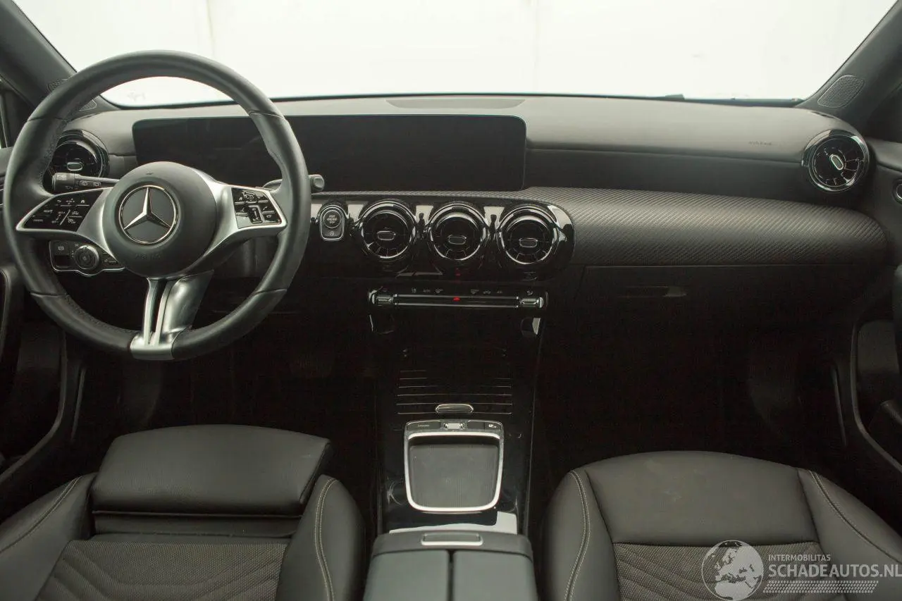 Mercedes A-klasse 2023 photo 5