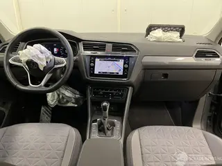 Volkswagen Tiguan 2023 фото 11