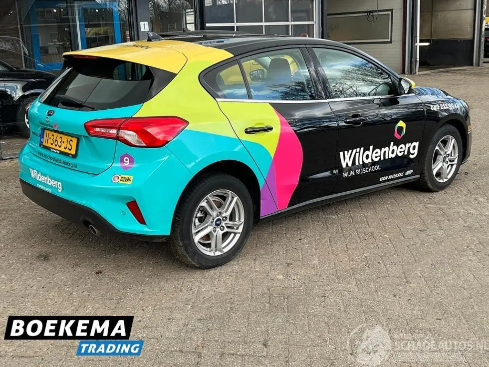 Ford Focus 2021 photo 2