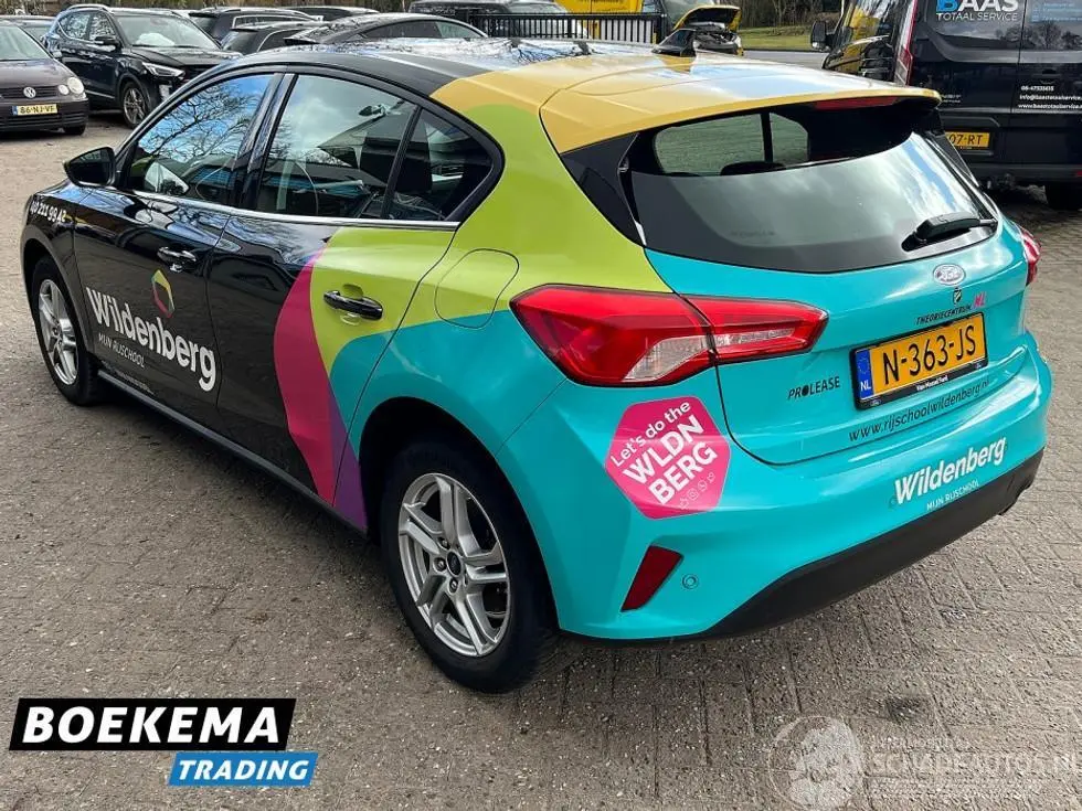 Ford Focus 2021 photo 3