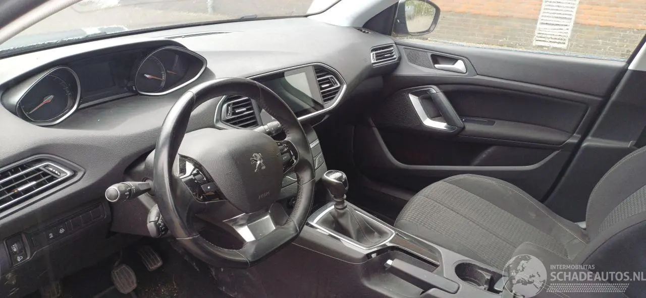 Peugeot 308 2021 photo 7