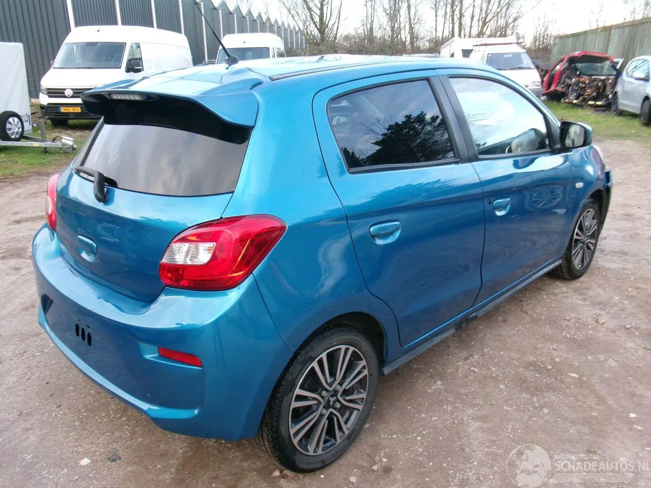 Mitsubishi Space-star 2019 фото 4