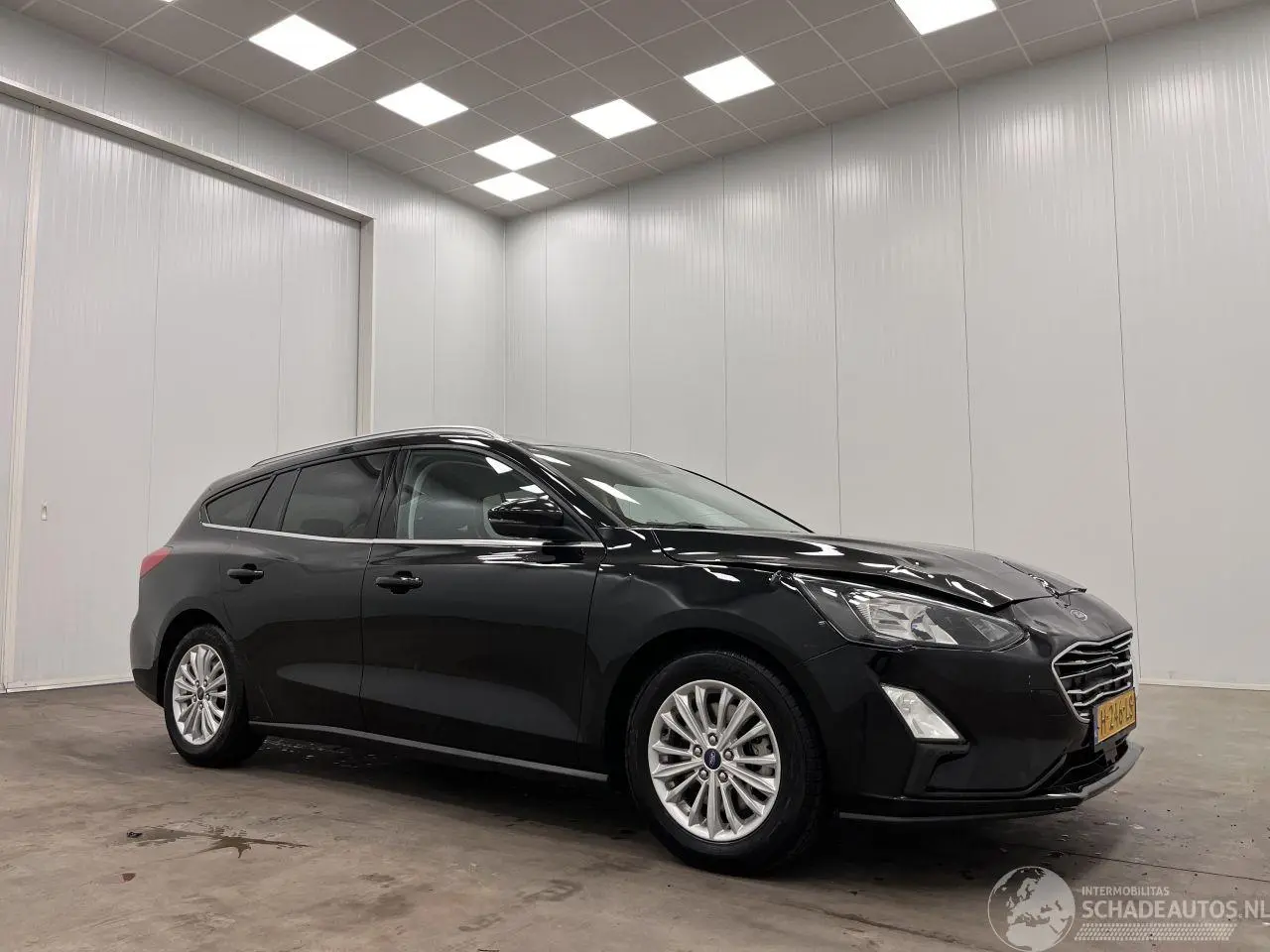 Ford Focus 2020 фото 1
