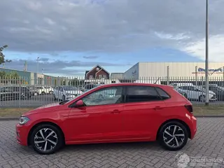 Volkswagen Polo 2018 foto 2