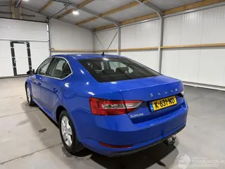 Skoda Superb 2021 foto 12