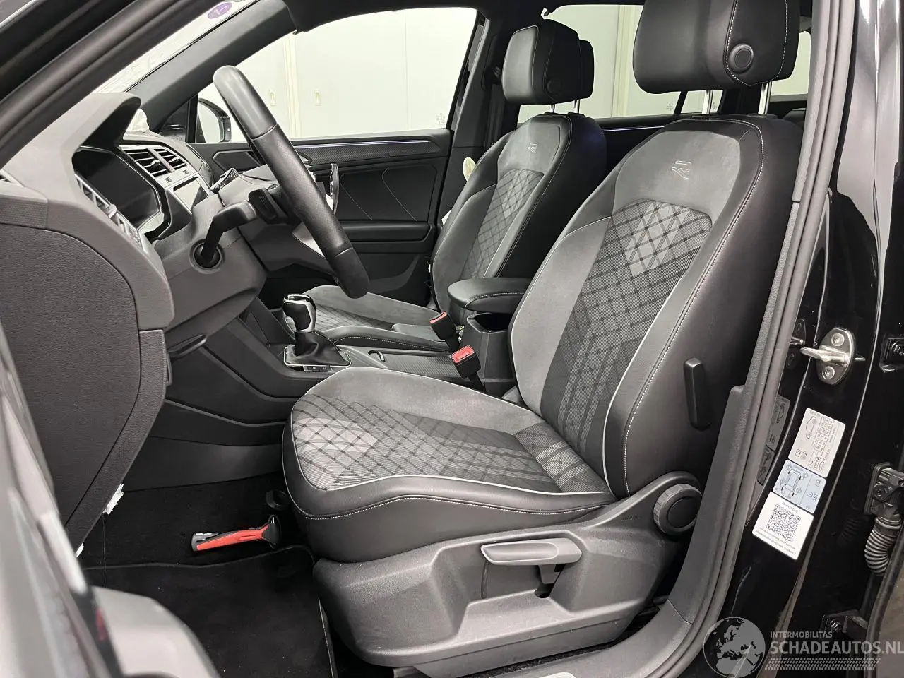 Volkswagen Tiguan 2023 photo 8