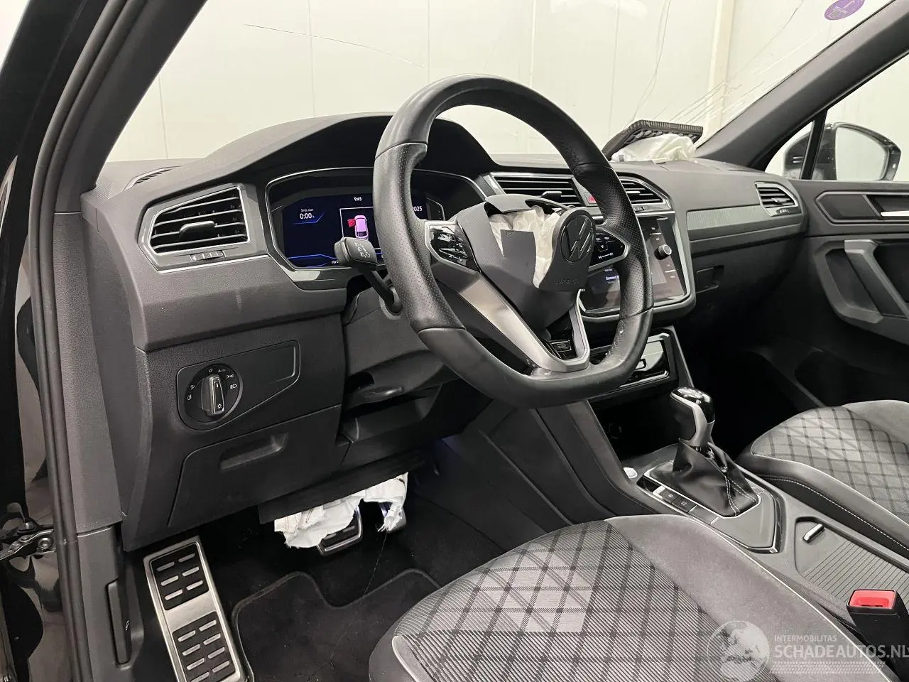 Volkswagen Tiguan 2023 photo 7