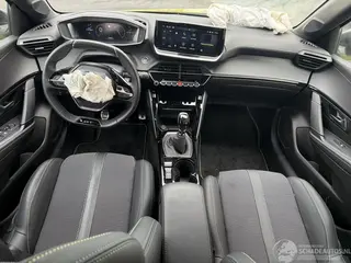 Peugeot 208 2024 фото 10