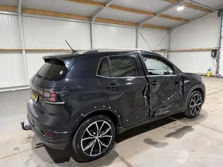 Volkswagen T-Cross 2019 фото 5