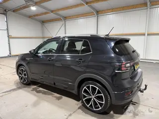 Volkswagen T-Cross 2019 фото 11