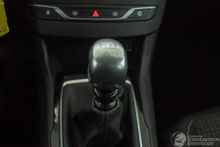 Peugeot 308 2019 photo 9
